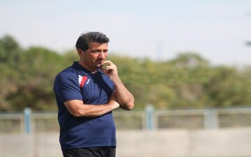 تصمیم عجیب تراکتورسازی درباره سرمربی خارجی