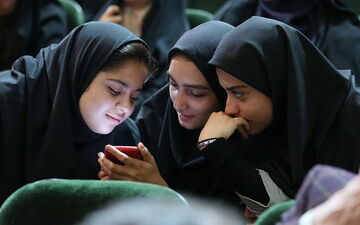 از چه سنی نوجوانان می توانند صفحه «اینستاگرام» داشته باشد؟