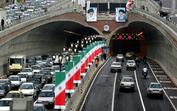 تصادف وحشتناک جوان دوچرخه سوار در تونل توحید
