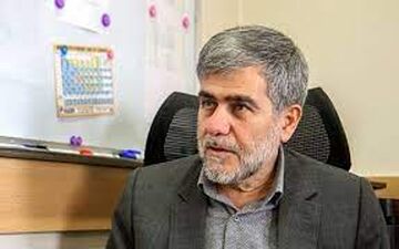 فریدون عباسی: رییسی در قوه قضائیه بماند بهتر است
