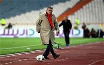  برانکو - افشین؛ جنگ پروفسور برای عنوان امپراطور 