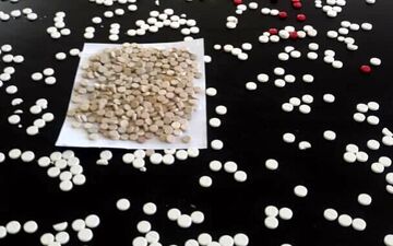 عامل توزیع قرص های غیرمجاز دستگیر شد
