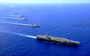 مانور نظامی نیروی دریایی چین در دریای چین جنوبی