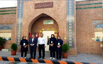 رئیس شورای شهر تهران از موزه پمپ‌بنزین دروازه دولت بازدید کرد
