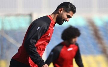 هافبک پرسپولیس در انتظار تماس برای مذاکره
