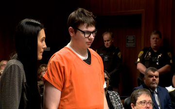 حبس ابد برای قاتل ۱۵ ساله آکسفورد | جزئیات ماجرا چه بود؟