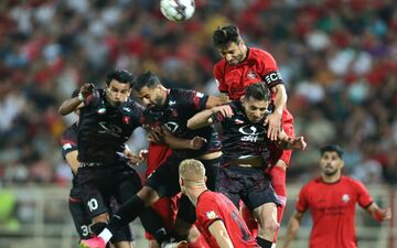 تأیید حکم برگزاری بازی تراکتور و پرسپولیس بدون تماشاگر