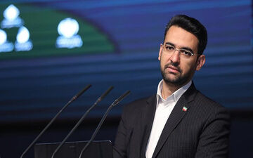 آذری جهرمی: صداوسیما برای رفع نیاز مردم ما را همراهی کند/ شبکه موبایل تهران به حداکثر میزان ظرفیت خود رسید
