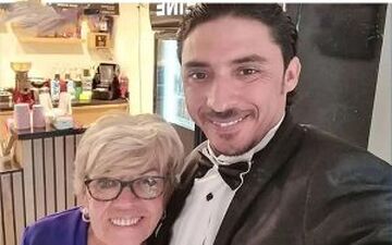 عشق آقامحمد۳۵ساله به این خانم ۸۰ ساله منجر به ازدواج شد