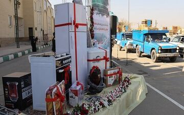 اهداء ۷۴۰ سری جهیزیه به نوعروسان نیازمند کرمانشاهی

