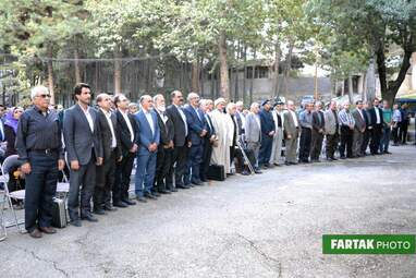 مراسم رونمایی از تندیس میرزا رضا کلهر