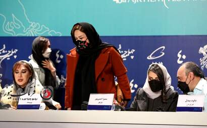 گزارش تصویری از نشست رسانه ای عوامل فیلم " نمور " آخرین فیلم نمایش داده شده چهلمین جشنواره فیلم فجر در سالن اصلی کاخ جشنواره