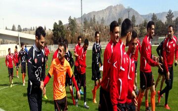 رونمایی از شهباززاده در تمرین نفت تهران