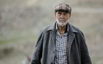 اولین عکس از جمشید هاشم‌پور در دارکوب