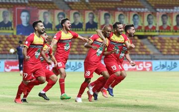 گرشاسبی: نقل و انتقالات را در خفا پیش می بریم