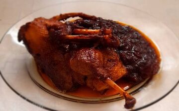 راز خوشمزگی خورشت آلو با اردک را کشف کنید| طرز تهیه خورشت لذیذ گیلانی!