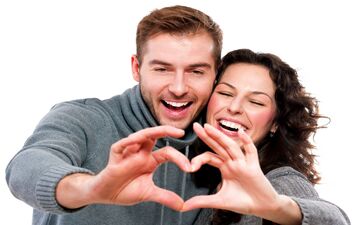 علائم و نشانه‌های رضایت از رابطه جنسی در زنان و مردان