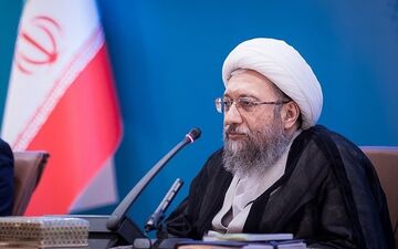  رفتارهای غیرعقلایی آمریکایی‌ها محکوم است