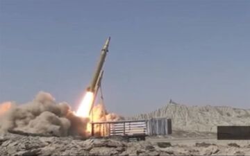 شلیک موشک از جنوب ایران به سوی تنگه هرمز