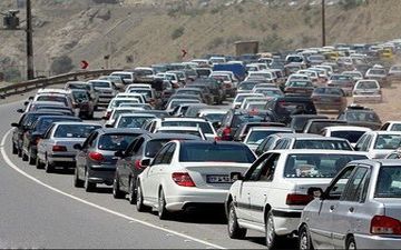 ترافیک سنگین در ورودی و خروجی کلانشهرها/ چالوس یک طرفه شد