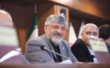  مشخص بود ورزشگاه وطنی ظرفیت میزبانی را نداشت/ خبر حذف پرسپولیس را نشنیده‌ام