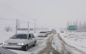 برف وکولاک در راه آذربایجان غربی