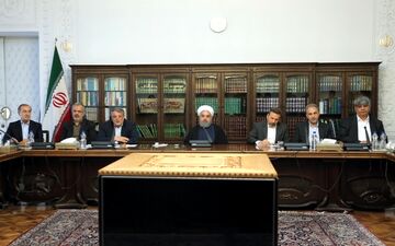 روحانی:در انجام وظایف و عمل به وعده‌ها، تردیدنمی کنم