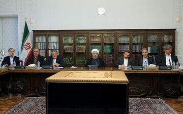 روحانی:در انجام وظایف و عمل به وعده‌ها، تردیدنمی کنم