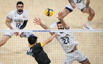 والیبال قهرمانی جهان؛ پیروزی دراماتیک ایران در بازی مرگ و زندگی 