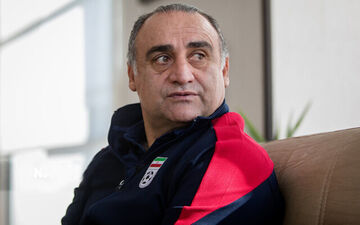 سرمربی امید ایران از شرایط ناگویا انتقاد کرد