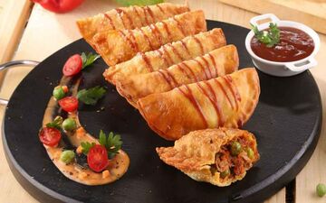 طرز تهیه پیراشکی هندی؛ خوشمزه و تند به روش سنتی بازاری