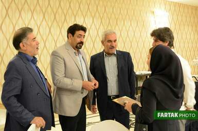 نشست فعالان اقتصادی کرمانشاه با هیأت تجاری اتاق بازرگانی بابل عراق