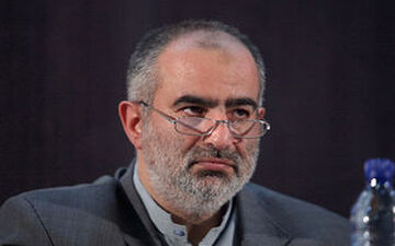 کنایه مشاور روحانی به «ژن خوب» پسر عارف