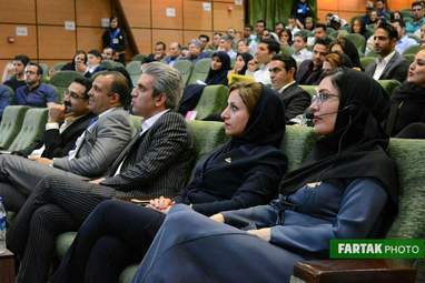 برگزاری همایش در مسیر موفقیت به روایت تصویر