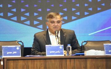 تاجرنیا: فدراسیون تا پایان هفته قهرمان استقلال را مشخص کند