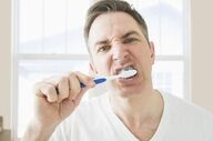 چرا با اینکه همیشه بهداشت دندانم را رعایت میکنم بازهم پوسیدگی دندان دارم؟