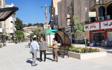 بازدید شهردار از پروژه پیاده‌راه پارکینگ شهرداری