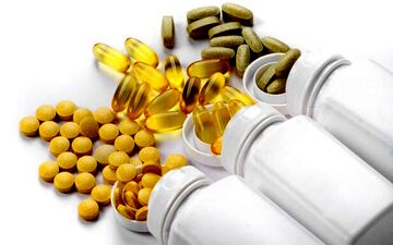 
بررسی نقش مکمل‌ها در پیشگیری از نارسایی کلیوی در بیماران دیابتی

