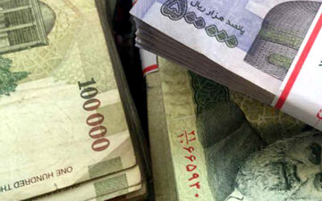 امحاء یک میلیارد قطعه اسکناس کهنه/توزیع ۲۴هزار میلیاردریال پول نو