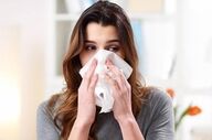 چه زمانی آنفولانزا خطرناک است و باید به پزشک مراجعه کنیم؟
