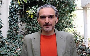 واکنش بیژن بنفشه خواه به نتیجه بازی دربی / عکس