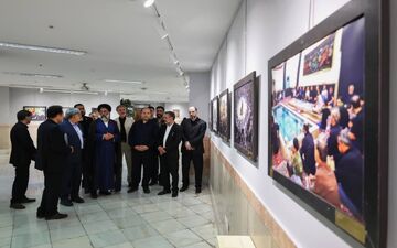 نمایشگاه عکس‌های «مهر محرم» در موزه رضوی آغاز شد