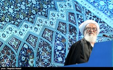 «برجام» بی‌اعتمادی به آمریکا را ثابت کرد/ مسئولان برای بیکاری خانمانسوز فکری کنند/ اثر سمینارها برای رفع مشکلات مردم چیست؟