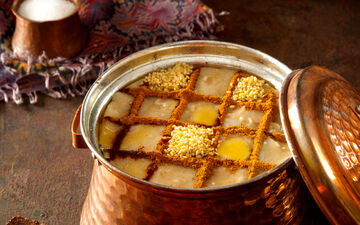 حلیم خانگی خوشمزه و کشدار: طرز تهیه آسان با گوشت و نکات کامل