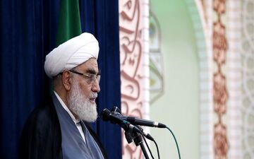 برخی ککشان هم نمی‌گزد که مردم در مضیقه اقتصادی هستند