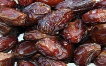 برای رمضان ۹۶ حدود ۸۰هزار تن خرما ذخیره کرده ایم 