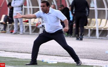 اختصاصی/داوود مهابادی روی لبه تیغ! 