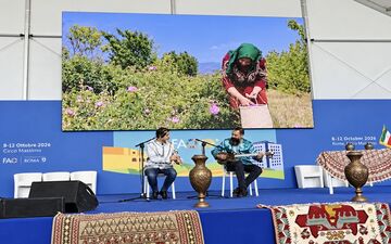 موسیقی ایرانی و تلاش زنان کشاورز در نمایشگاه رم معرفی شد