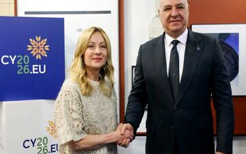 رئیس‌جمهور لبنان با نخست‌وزیر ایتالیا در قبرس دیدار کرد
