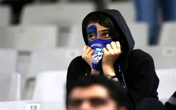 انتقاد برومند از دعواهای مدیریتی در استقلال؛ چرا با احساسات هواداران بازی می‌کنید؟ 